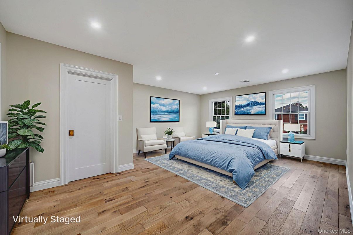 Bedroom, Interior, Recessed Lighting, Wood Texture Flooring