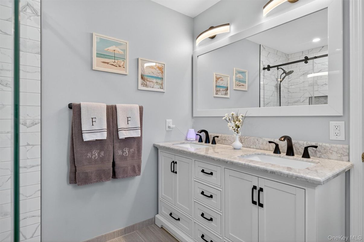 Bathroom, Dual Sink Vanities, Interior, Marble Walls