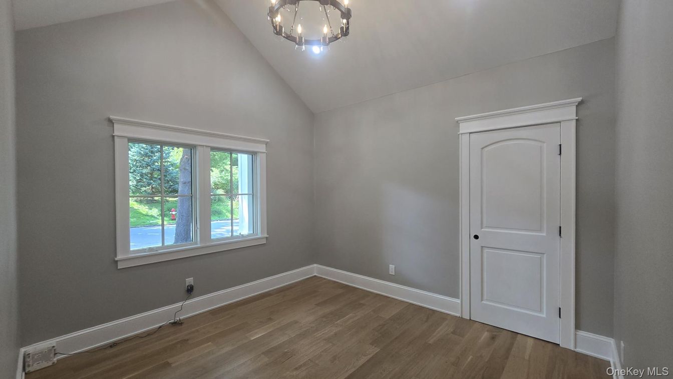 Empty room, Interior, Pendant Lights, Wood Texture Flooring