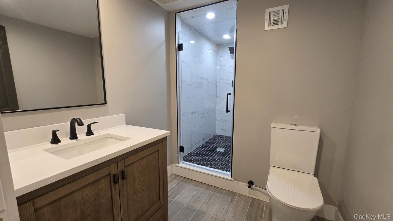 Bathroom, Interior, Marble Walls, Recessed Lighting, Wood Texture Flooring
