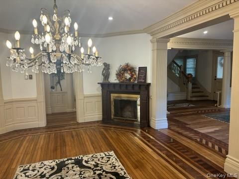 Chandelier, Fireplace, Interior, Recessed Lighting, Wood Texture Flooring