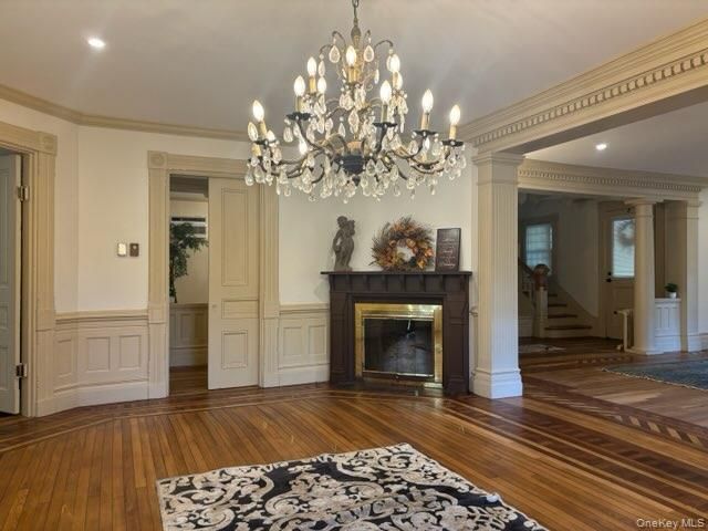 Chandelier, Fireplace, Interior, Recessed Lighting, Wood Texture Flooring