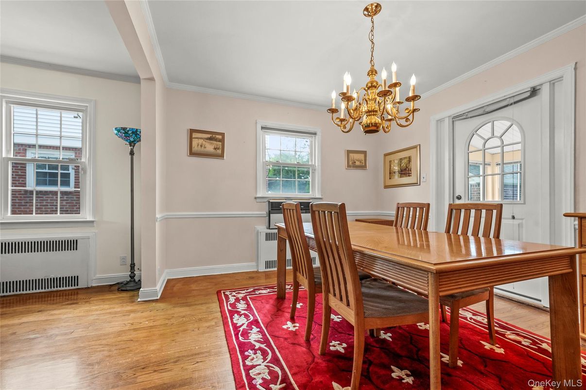 Chandelier, Dining room, Interior, Wood Texture Flooring