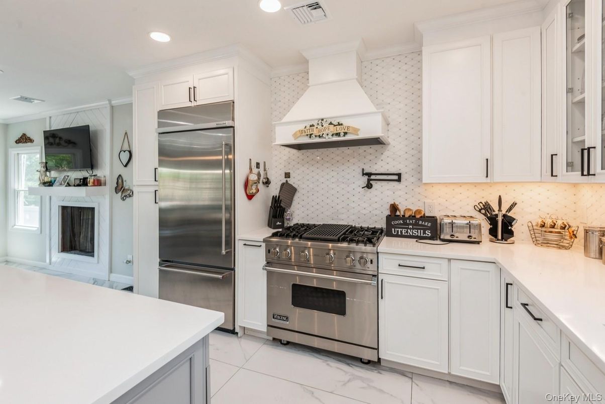 Interior, Kitchen, Marble, Recessed Lighting, Stainless Steel Appliances