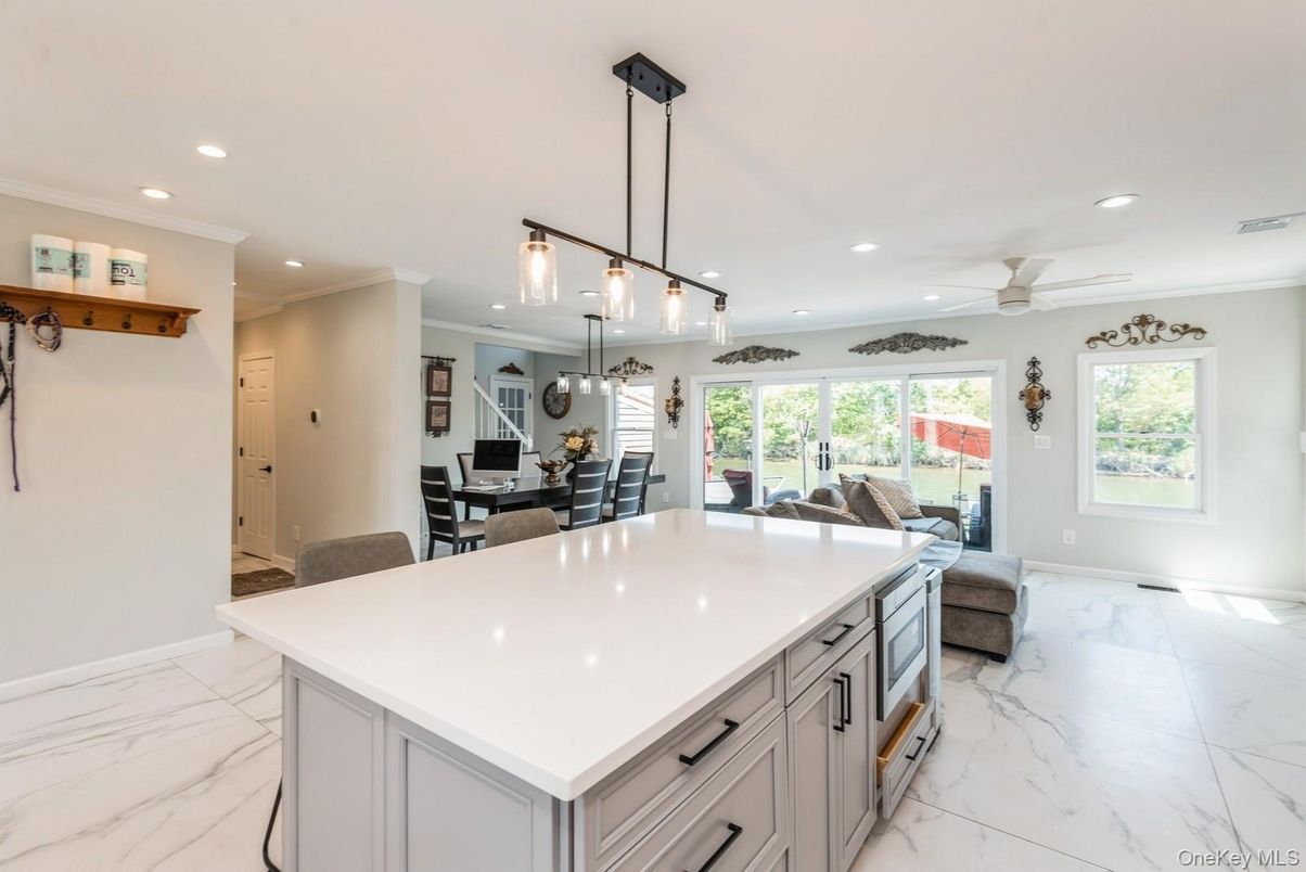 Dining room, Interior, Kitchen, Living room, Marble, Pendant Lights, Recessed Lighting