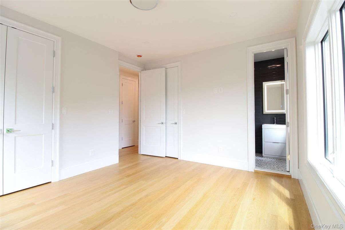 Bathroom, Empty room, Interior, Wood Texture Flooring