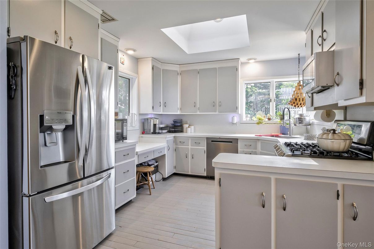 Interior, Kitchen, Pendant Lights, Stainless Steel Appliances, Wood Texture Flooring