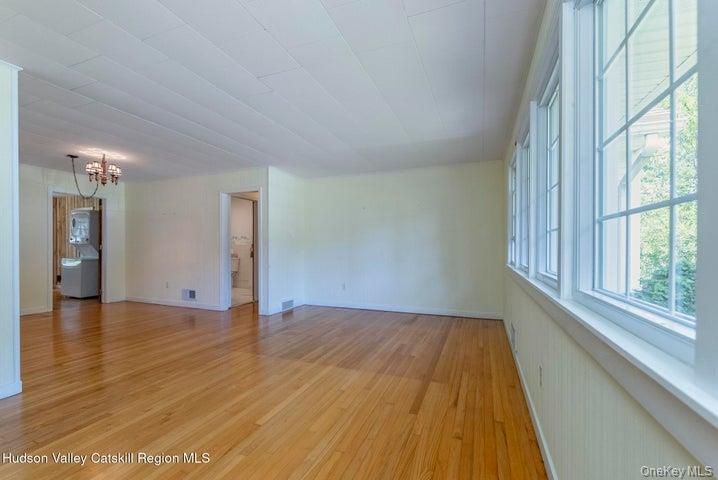 Chandelier, Empty room, Interior, Wood Texture Flooring
