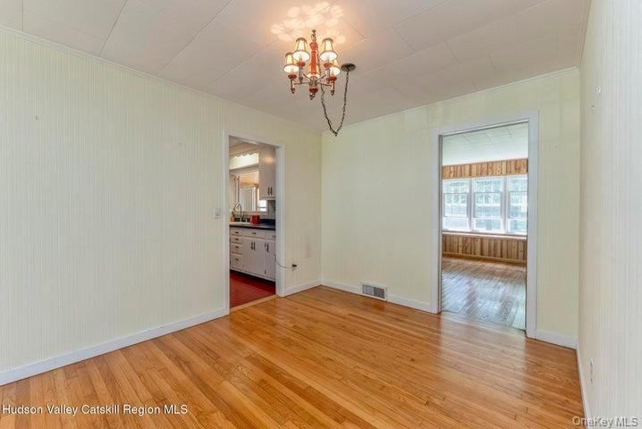 Chandelier, Empty room, Interior, Wood Texture Flooring