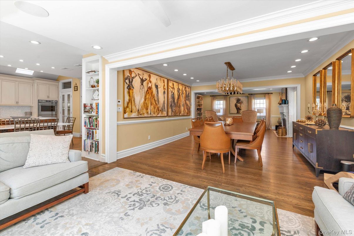 Chandelier, Dining room, Interior, Kitchen, Recessed Lighting, Stainless Steel Appliances, Wood Texture Flooring