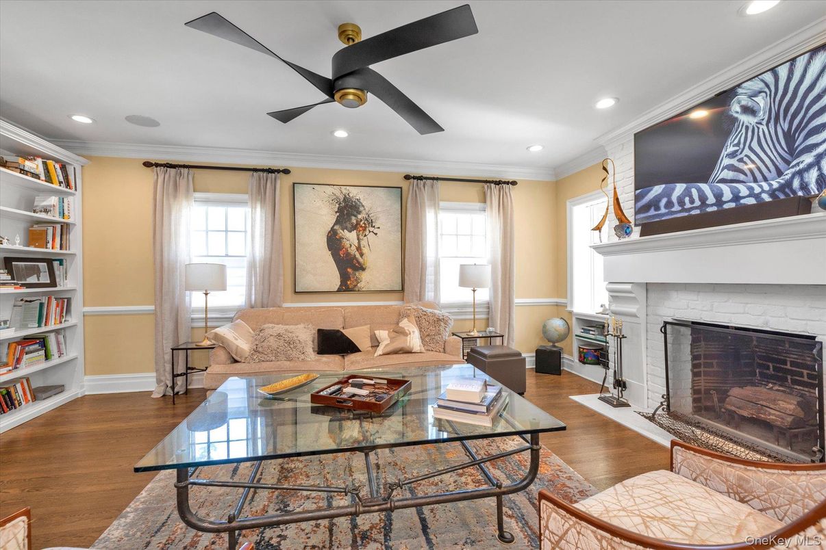 Fireplace, Interior, Living room, Recessed Lighting, Wood Texture Flooring