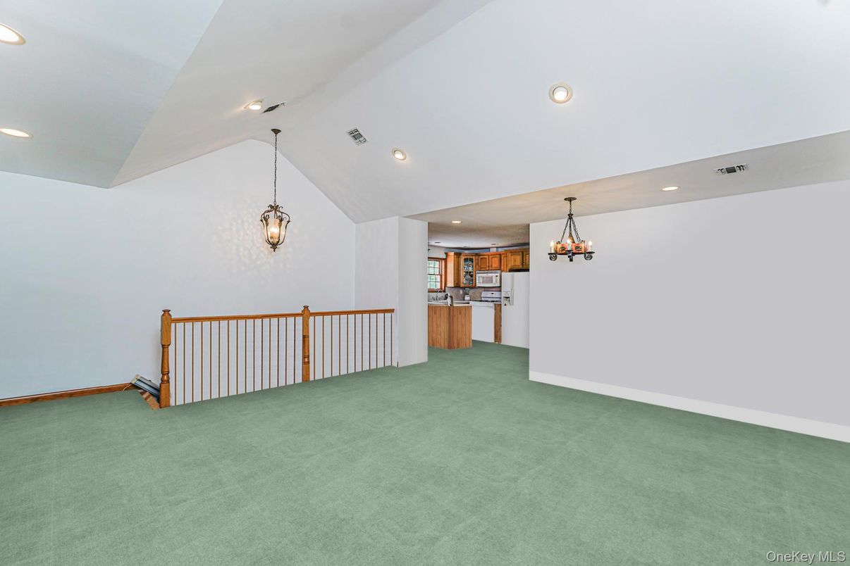 Chandelier, Empty room, Interior, Pendant Lights, Recessed Lighting