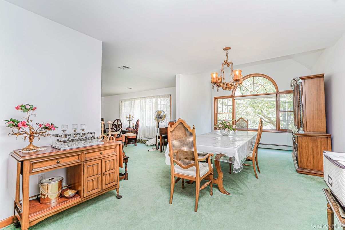 Chandelier, Dining room, Interior