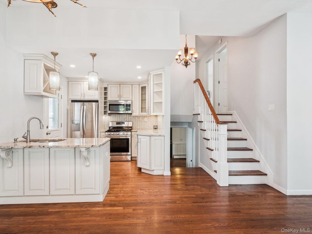 Chandelier, Interior, Kitchen, Pendant Lights, Recessed Lighting, Stainless Steel Appliances, Wood Texture Flooring