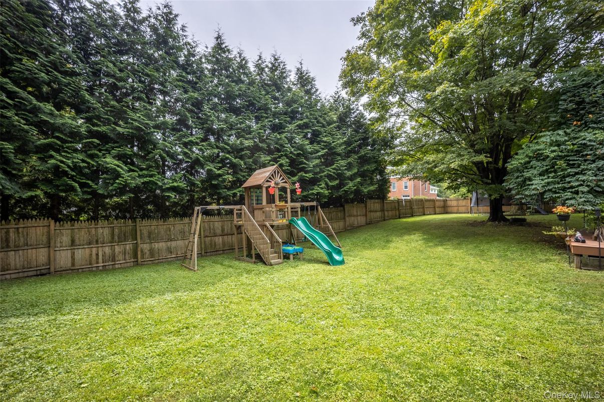 Backyard, Exterior, Playground