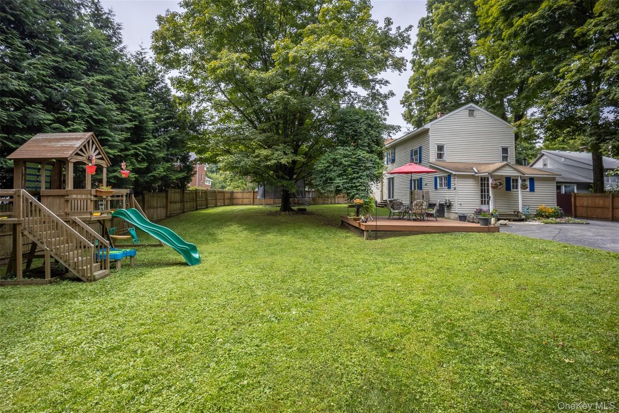 Backyard, Exterior, Playground
