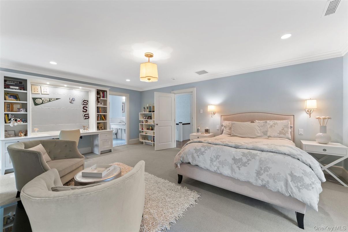Bedroom, Interior, Recessed Lighting