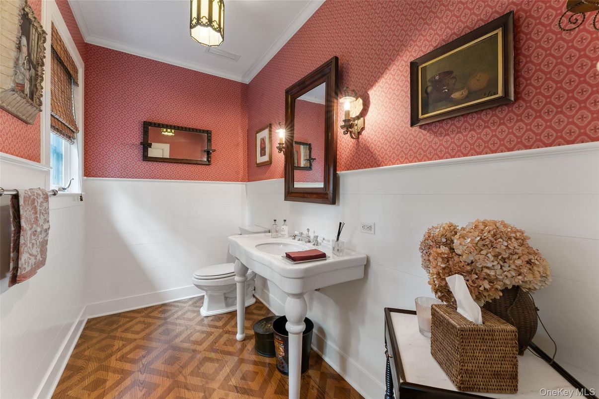 Bathroom, Interior, Wood Texture Flooring