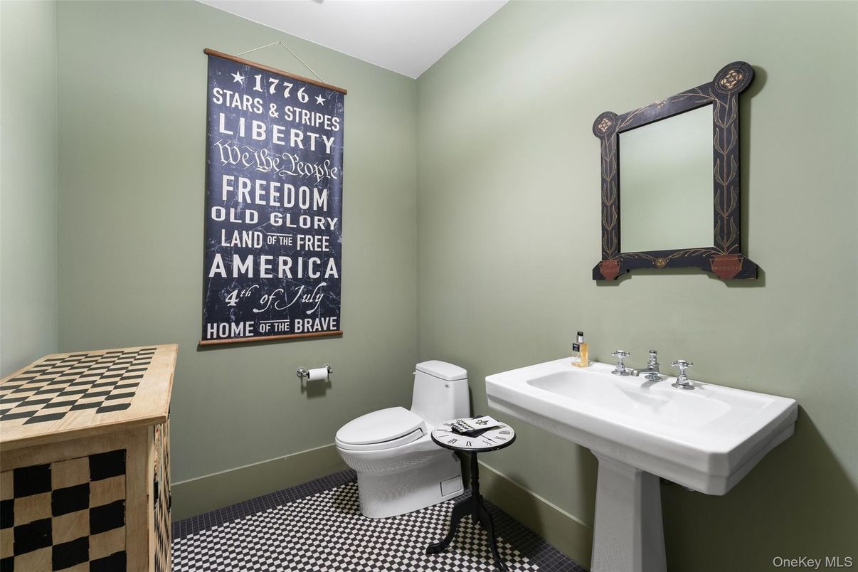 Bathroom, Interior