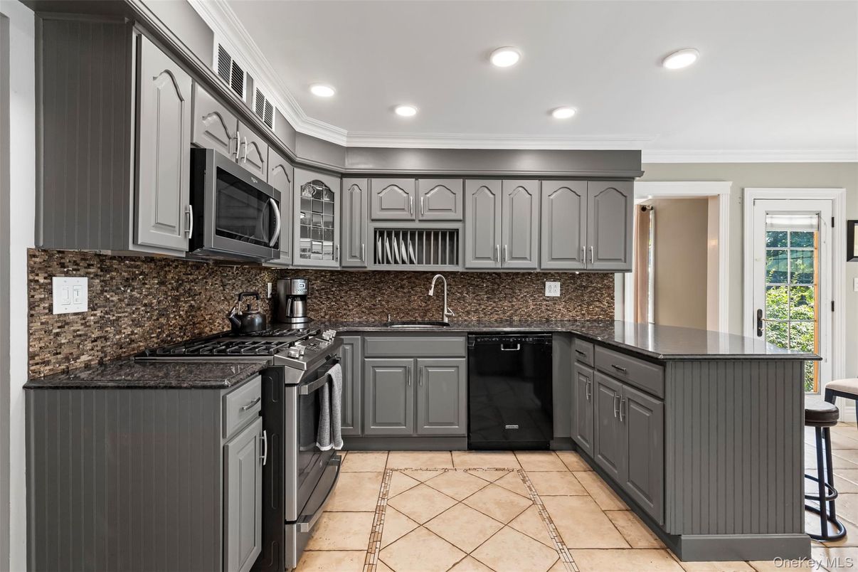 Interior, Kitchen, Recessed Lighting