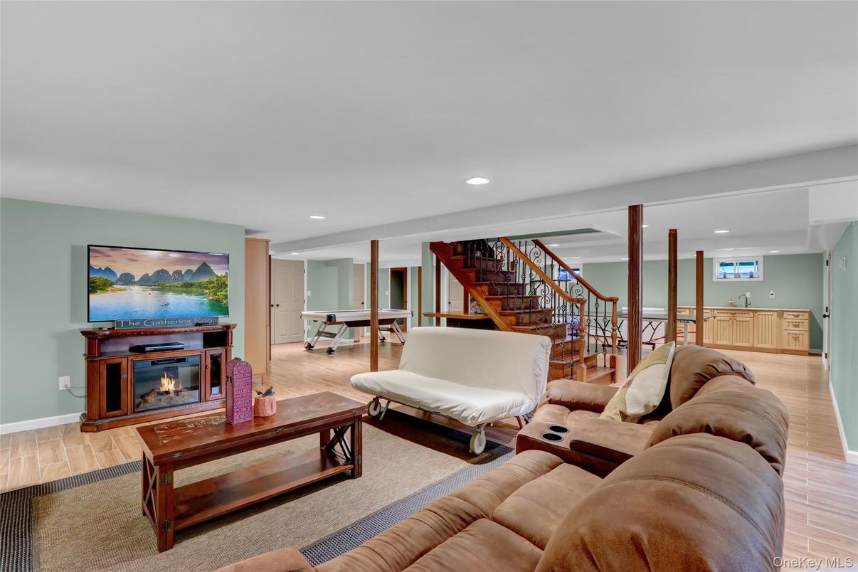 Fireplace, Interior, Living room, Recessed Lighting, Wood Texture Flooring