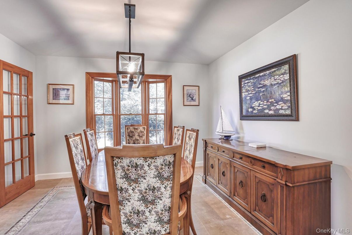 Dining room, Interior, Pendant Lights