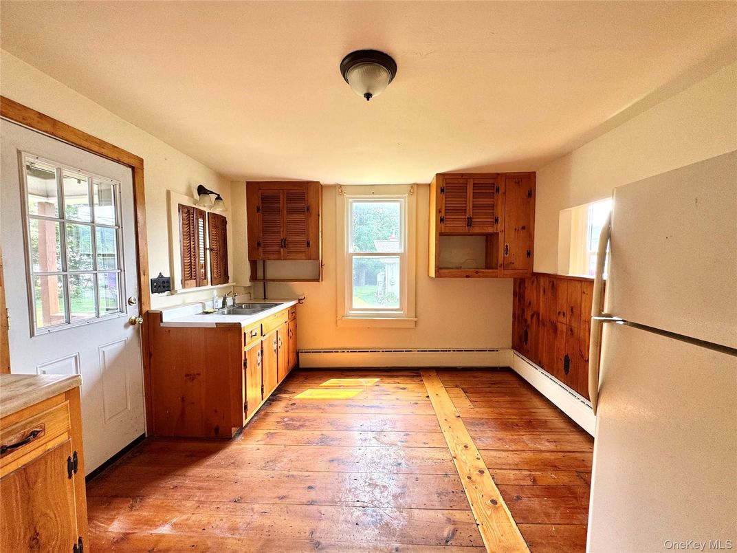 Interior, Kitchen, Wood Texture Flooring