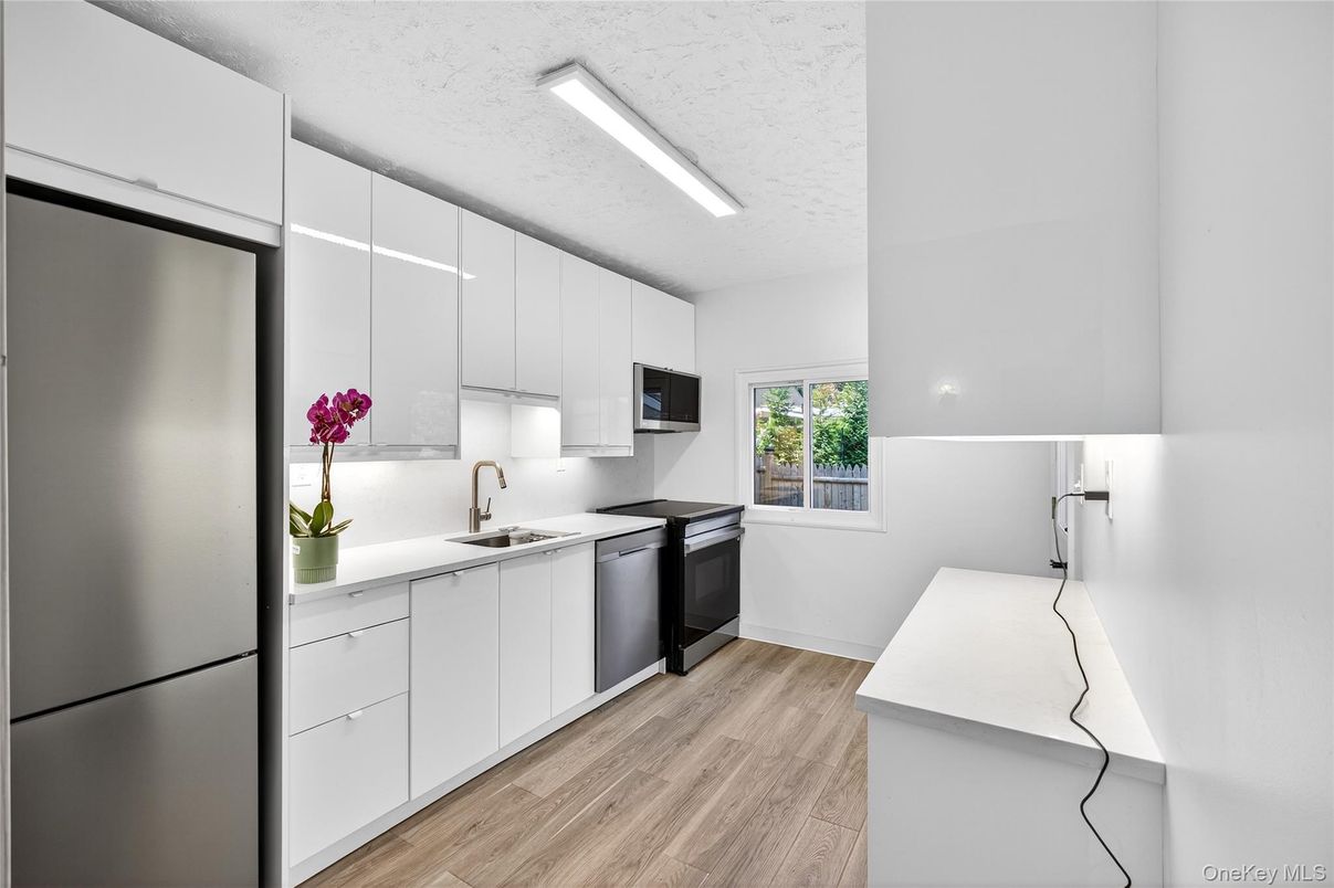 Interior, Kitchen, Wood Texture Flooring