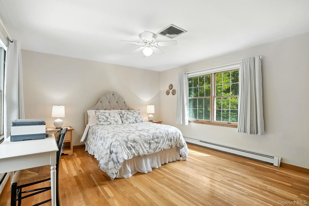 Bedroom, Home Office, Interior, Wood Texture Flooring