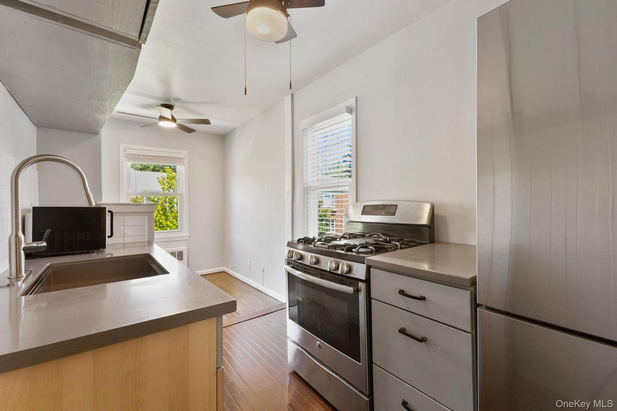 Interior, Kitchen, Wood Texture Flooring