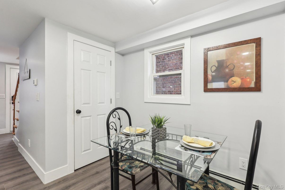 Dining room, Interior, Wood Texture Flooring
