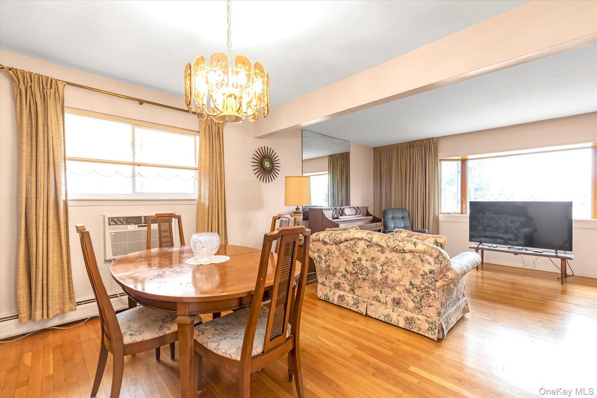 Chandelier, Dining room, Interior, Living room, Wood Texture Flooring
