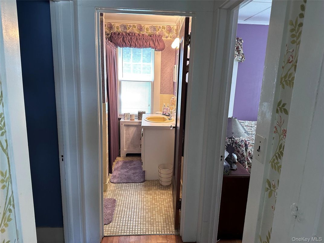 Bathroom, Interior, Wood Texture Flooring