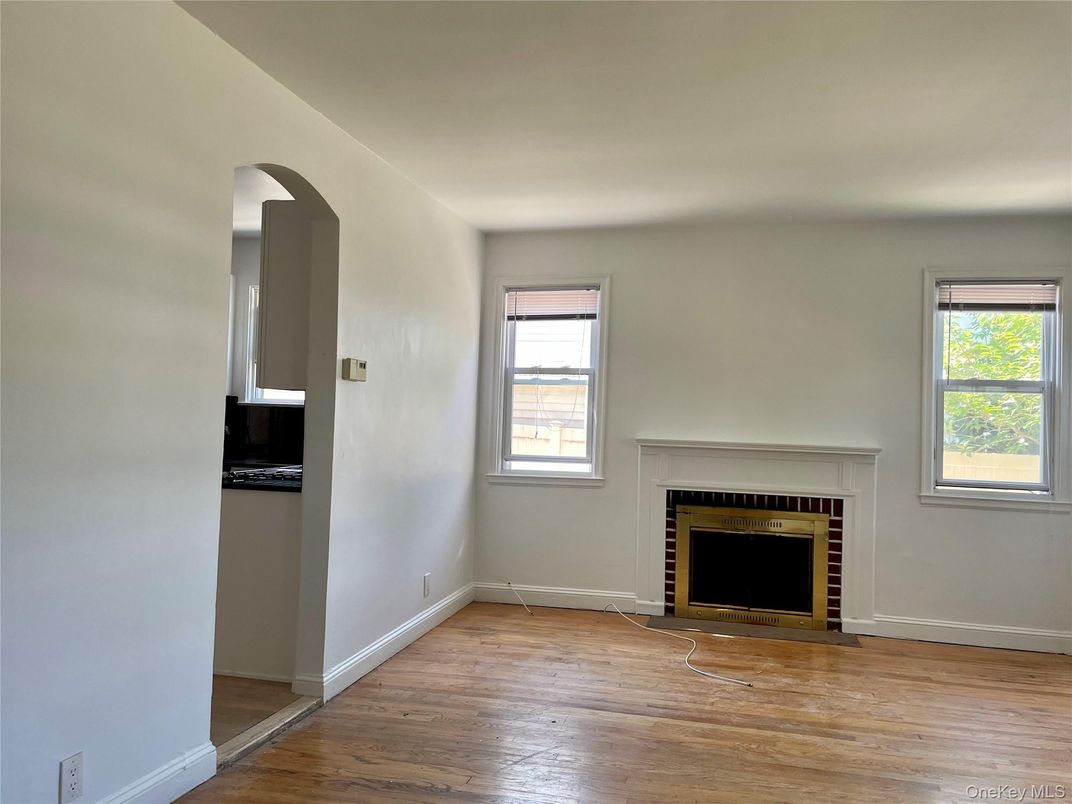 Empty room, Fireplace, Interior, Wood Texture Flooring