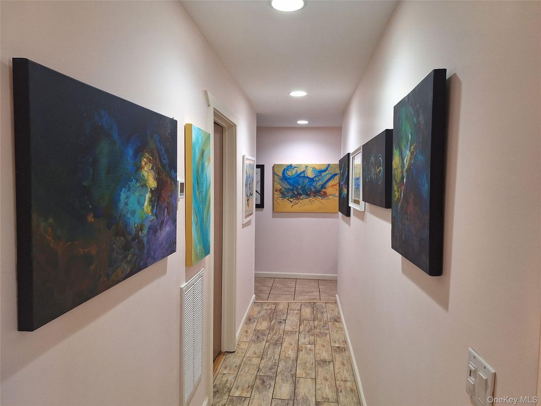 Interior, Recessed Lighting