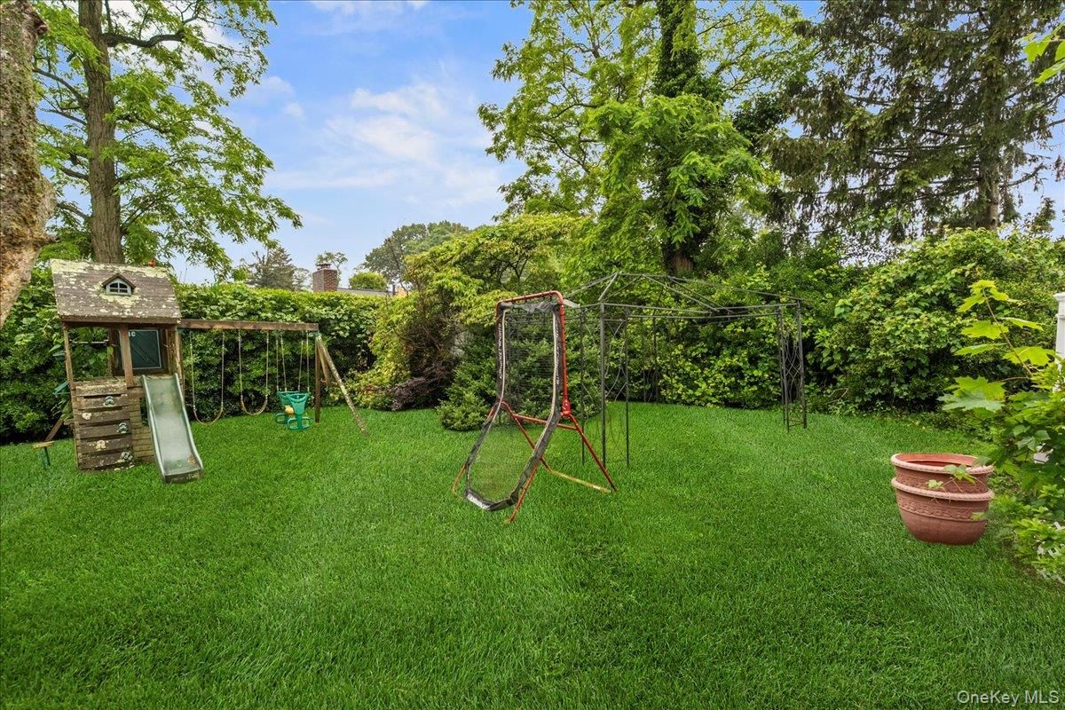 Backyard, Exterior, Playground