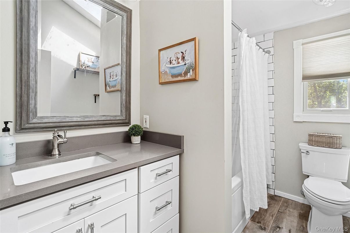 Bathroom, Interior, Wood Texture Flooring