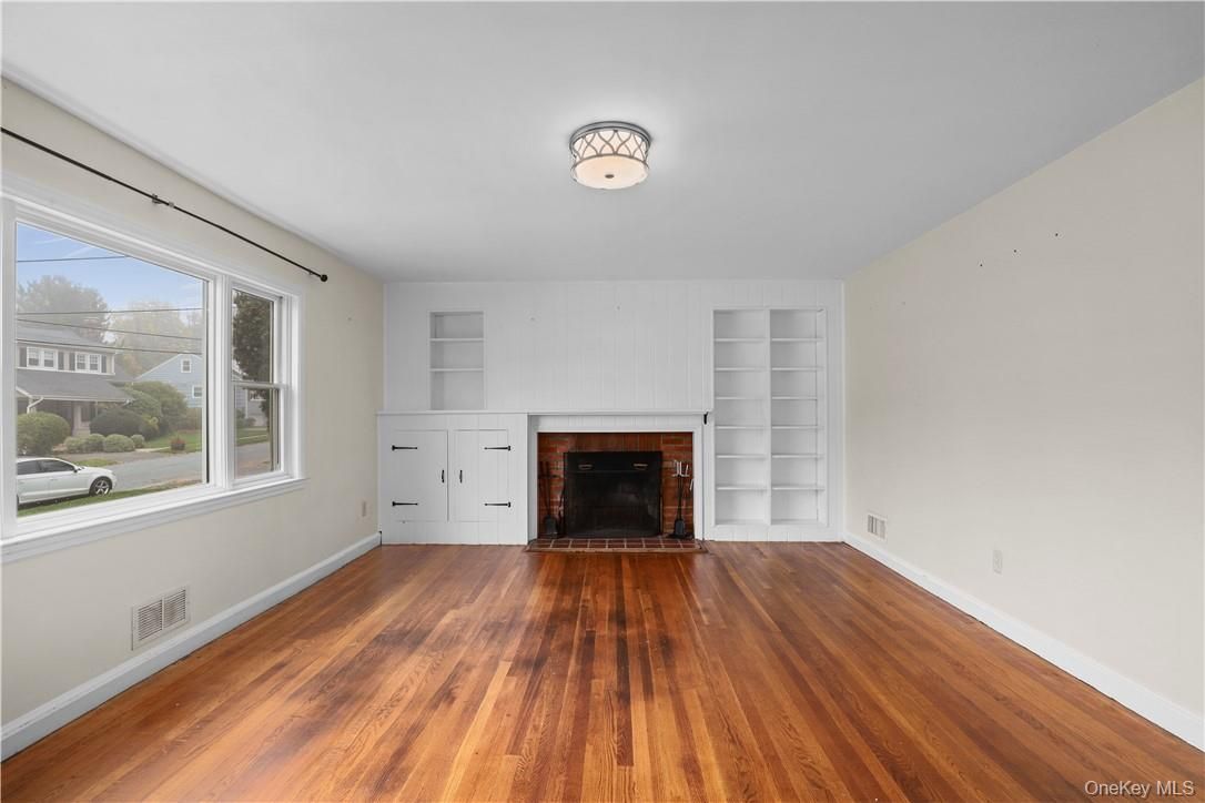 Empty room, Fireplace, Interior, Wood Texture Flooring