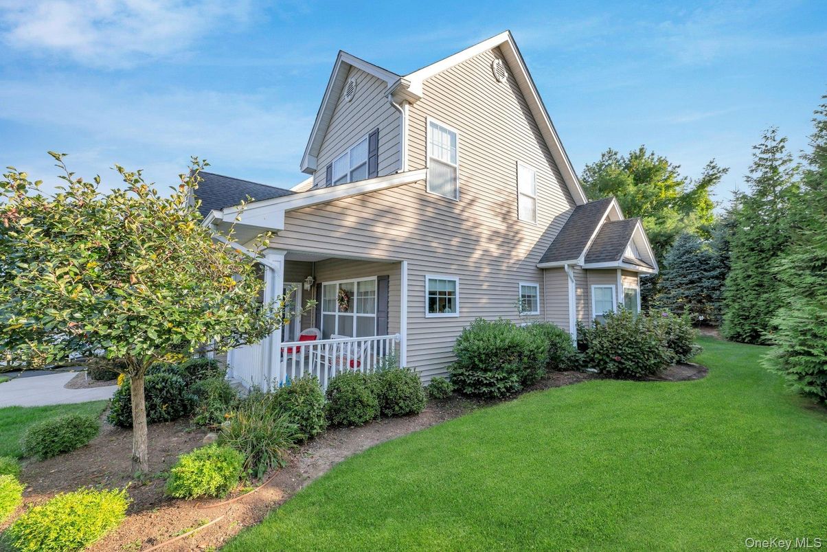 Backyard, Exterior, Facade, Farmhouse