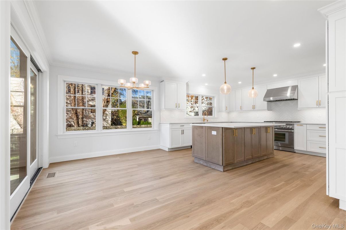Chandelier, Interior, Kitchen, Pendant Lights, Recessed Lighting, Stainless Steel Appliances, Wood Texture Flooring