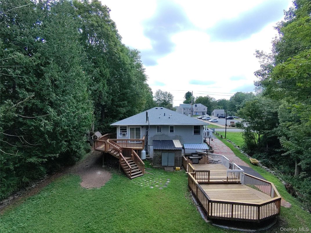Backyard, Exterior, Hot Tub