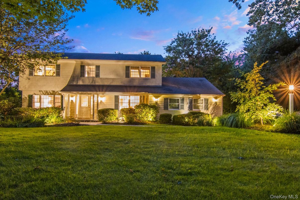 Backyard, Exterior, Facade, Georgian