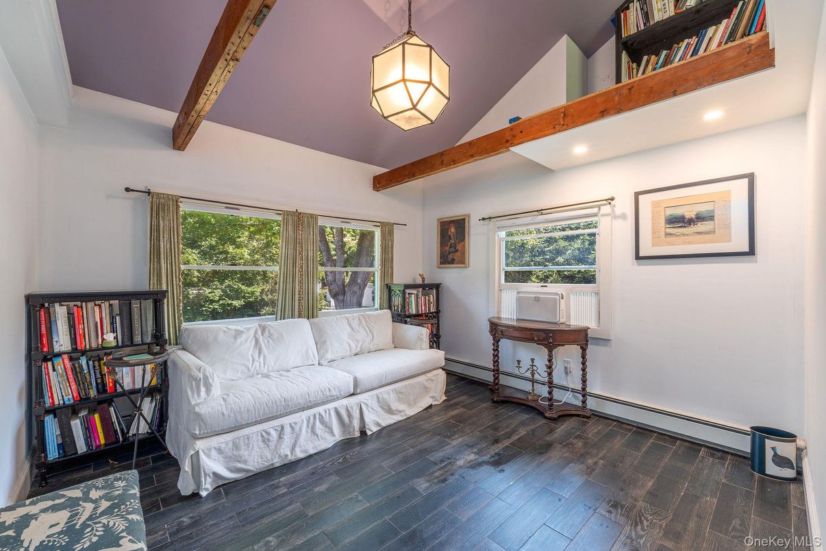 Interior, Pendant Lights, Recessed Lighting, Wooden Beams, Wood Texture Flooring