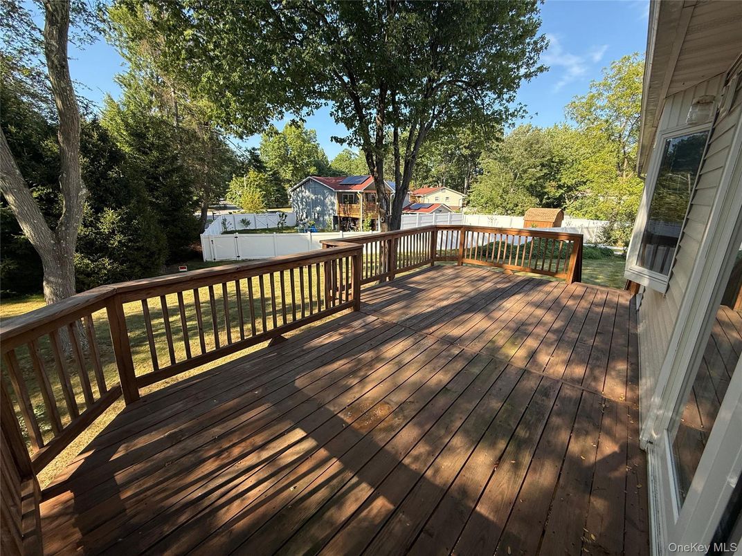 Exterior, Wood Texture Flooring