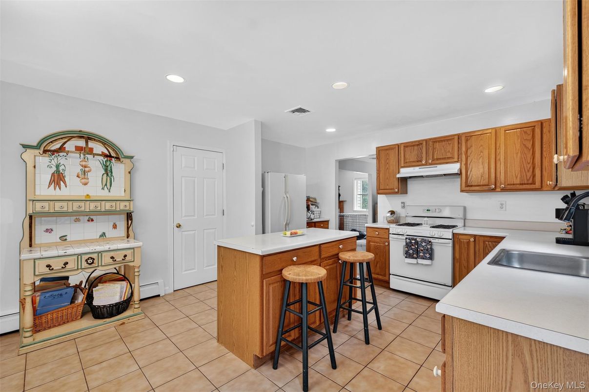 Interior, Kitchen, Recessed Lighting