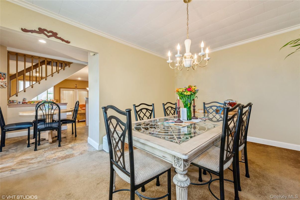 Chandelier, Dining room, Interior, Recessed Lighting