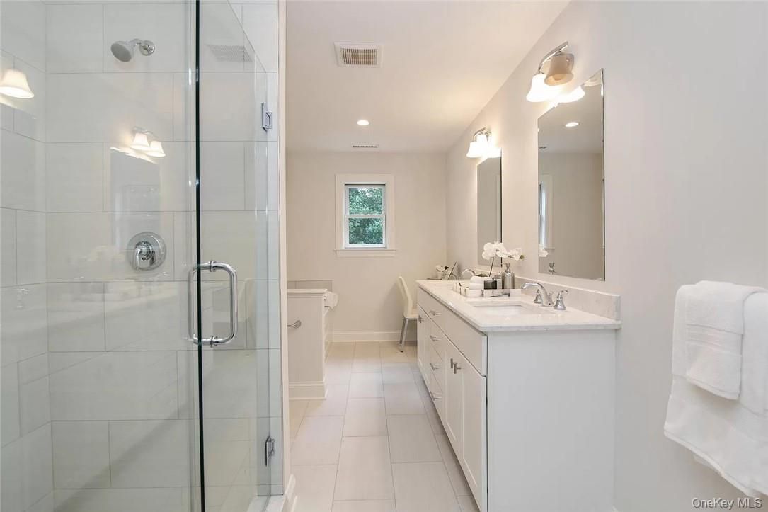 Bathroom, Dual Sink Vanities, Glass Shower, Interior, Recessed Lighting