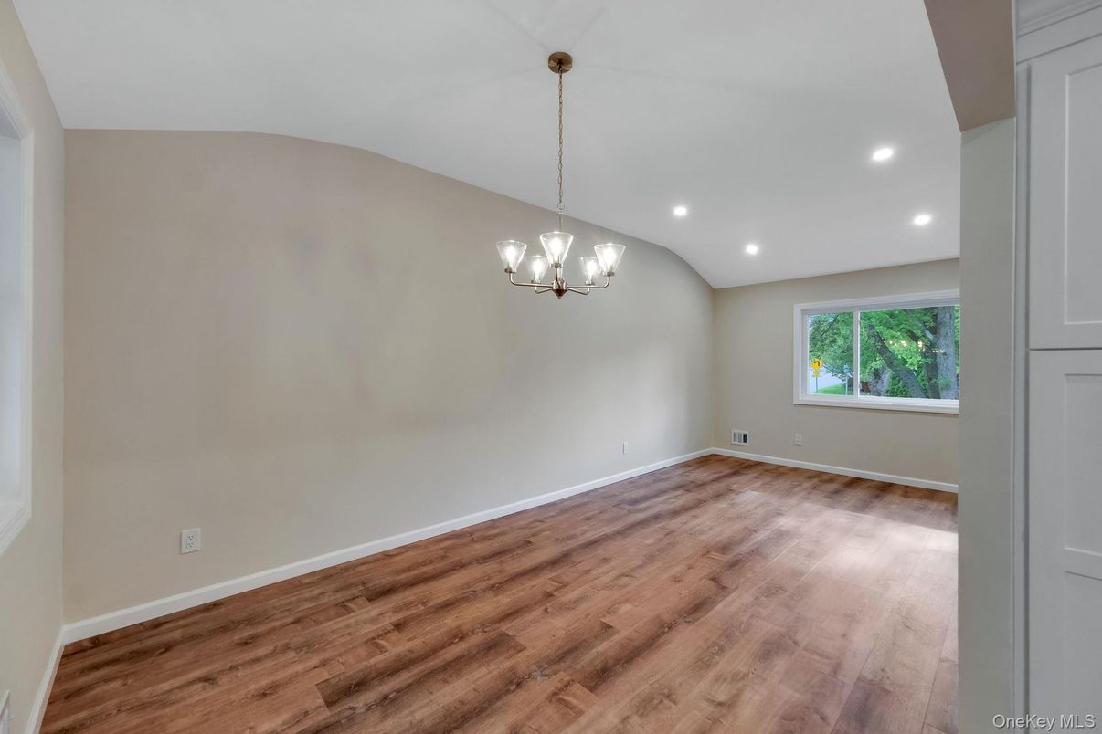 Chandelier, Empty room, Interior, Pendant Lights, Recessed Lighting, Wood Texture Flooring