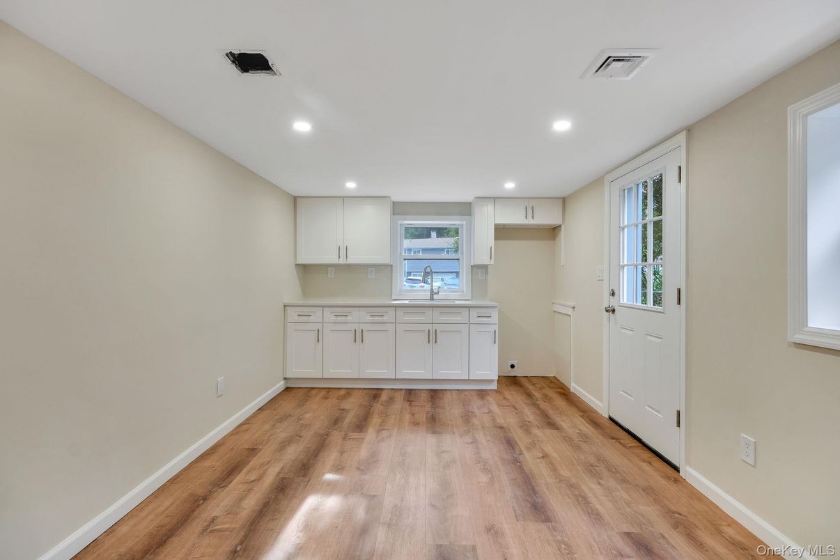 Empty room, Interior, Kitchen, Recessed Lighting, Wood Texture Flooring