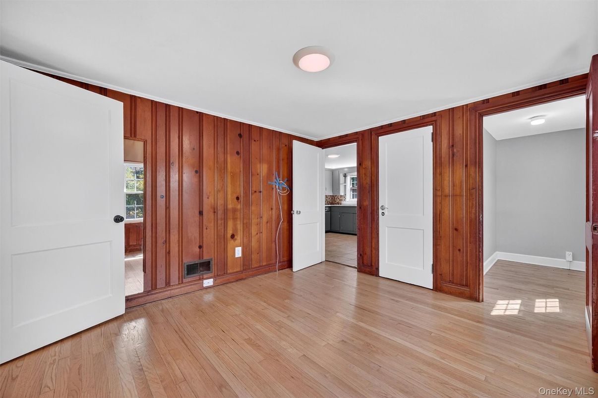 Empty room, Interior, Wood Texture Flooring, Wooden Walls